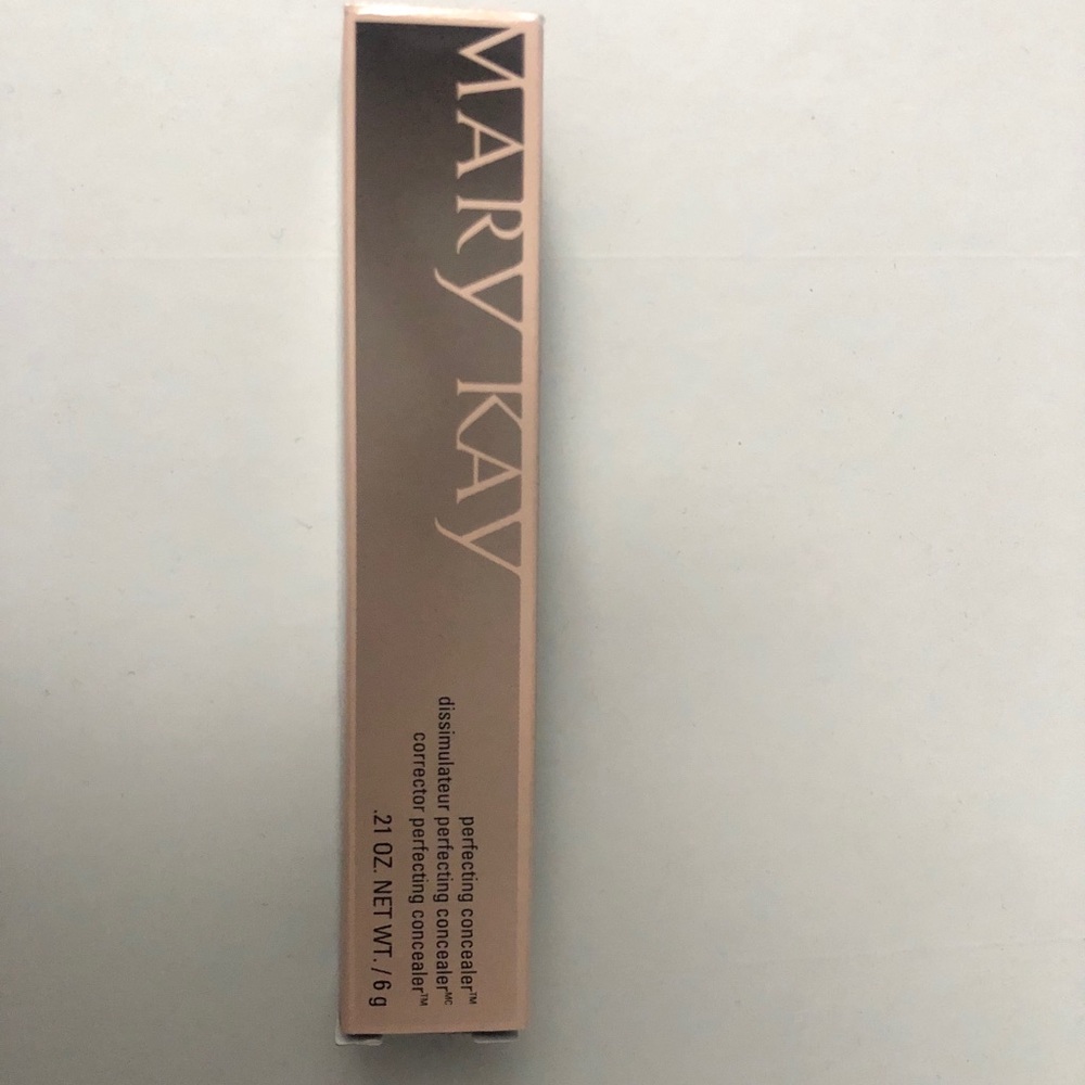 Mary Kay Perfecting Concealer
